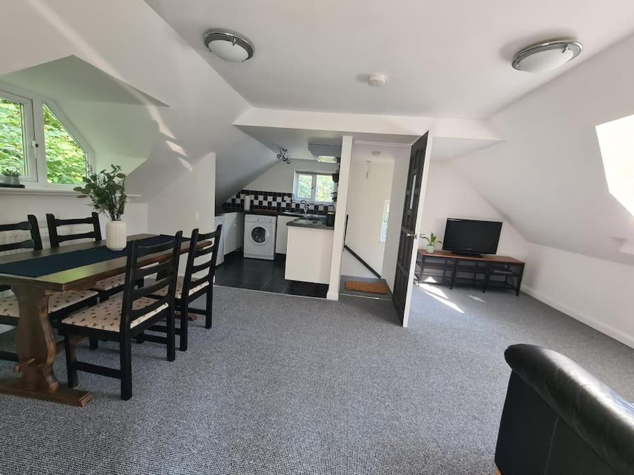 Park House Self-Contained Annex Ξενοδοχείο Mold Εξωτερικό φωτογραφία